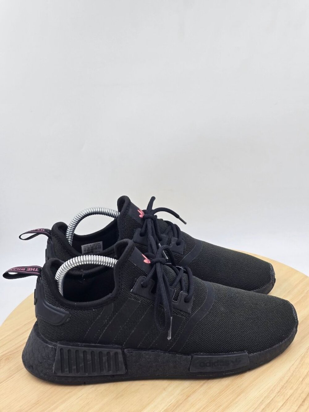 adidas NMD R1 Primeblue Black Solar Pink Womens Athletic Shoes GX8312 Size 7